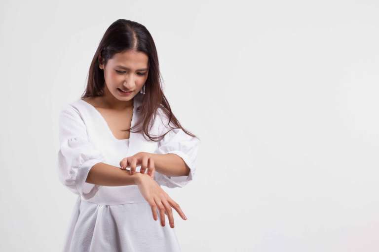 Perawatan Dermatitis Atopik (Eksim): Medis hingga Alami