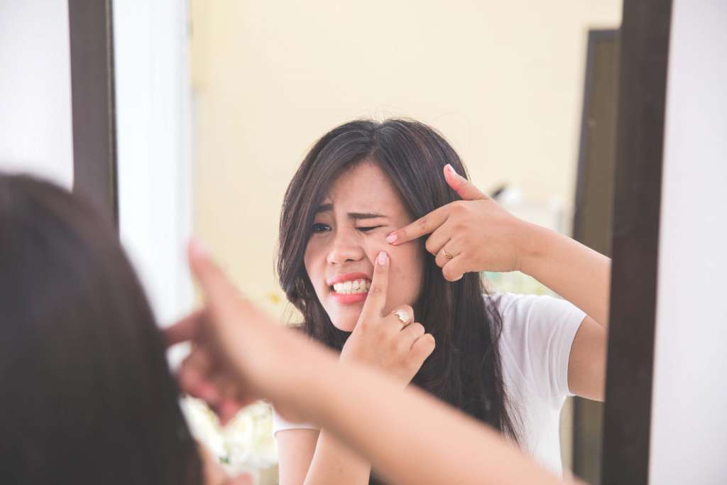 Apakah Bisa Menghilangkan Bekas Jerawat Dengan Microneedling?