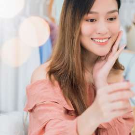 Menghilangkan Bekas Jerawat? Yuk Lakukan Treatment Kombinasi Ini!